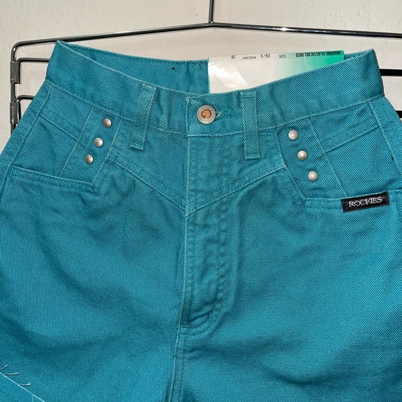 Vintage Rockies Shorts - Picture 2 of 7